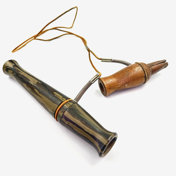 Vintage Lowman Wooden Duck Call Mfg & Canda Goose Flute Call Camoflage Lanyard - Picture 1 of 8